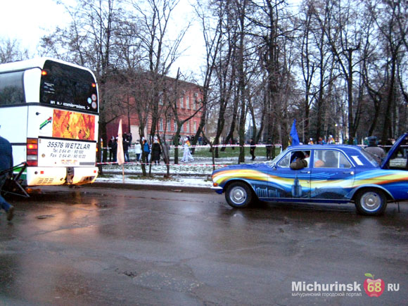 Колона эстафеты  Олимпийского огня в Мичуринске