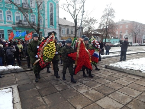 25 лет со дня вывода войск из Афганистана. Мичуринск. Возложение венков.