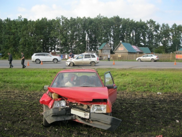 Авария на 1 километре дороги Мичуринск-Липецк